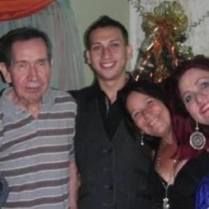 Meet your Posher, Enith